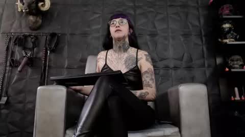 Snapshot of agata_darkness chatting on 07.17.26 Miss Agata online show from 07.17.26
