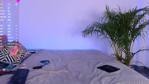 Snapshot of agata_haris chatting on 01.10.25 Agata online show from 01.10.25