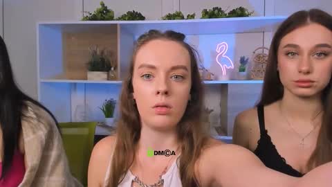 Snapshot of agata_li chatting on 10.09.25 Agata online show from 10.09.25