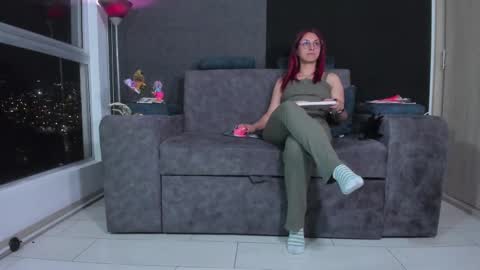Snapshot of agatacollinsss chatting on 02.20.25 Agata Collinss online show from 02.20.25