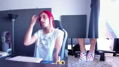 Agata Collinss online show from 04.04.26