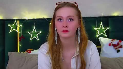 AgataFoxley online show from 12.04.25