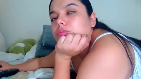 Snapshot of agatha_frank04 chatting on 05.15.26 Agatha online show from 05.15.26
