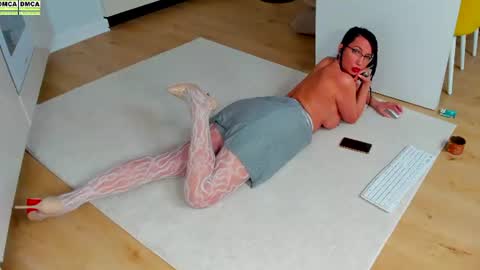 Snapshot of agatha_one chatting on 07.31.26 Agatha online show from 07.31.26