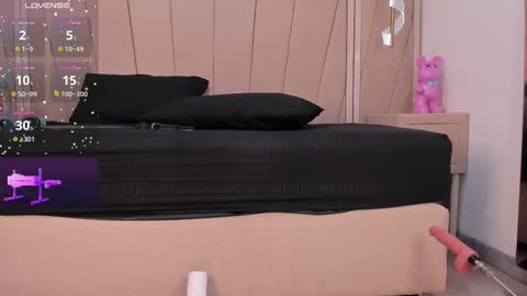 Agatha Steel online show from 03.01.25