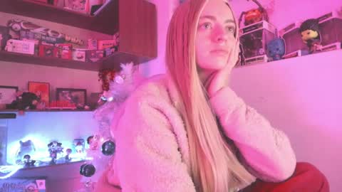 Camila     2 online show from 12.10.24