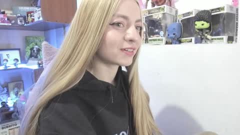 Camila     2 online show from 01.15.25