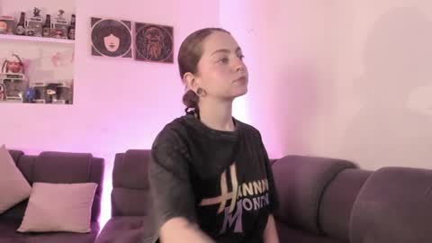 Camila     2 online show from 04.02.26