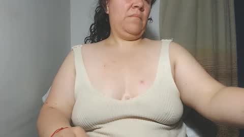      online show from 10.10.25