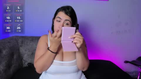 agatha bel    online show from 04.20.26