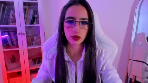 Snapshot of agathablair4 chatting on 05.21.26 agathablair4 online show from 05.21.26