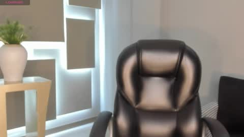 Agatha online show from 01.13.26