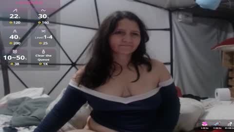 Snapshot of agel_sw1 chatting on 01.12.25 Angel online show from 01.12.25