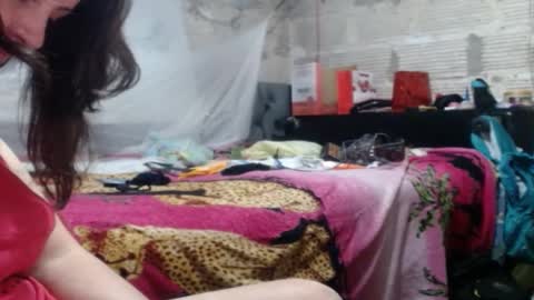 Snapshot of agel_sw1 chatting on 01.29.25 Angel online show from 01.29.25
