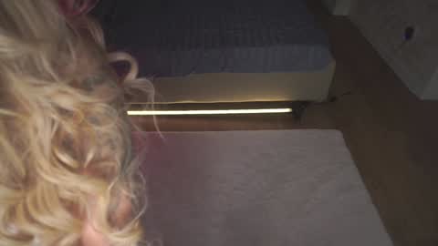 May online show from 11.15.25