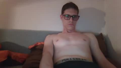 Snapshot of agentradnai96 chatting on 04.03.26 agentradnai96 online show from 04.03.26