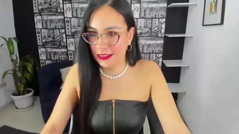 Snapshot of aghata_moon chatting on 03.01.25 Aghata Moon online show from 03.01.25