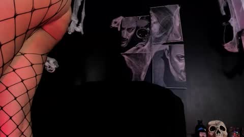 agnes_jones online show from 10.25.25