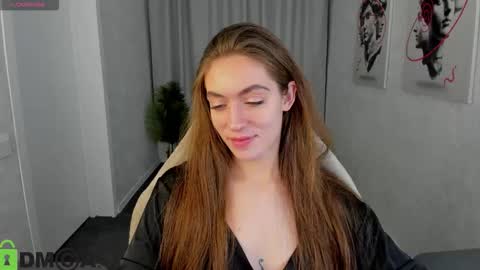 agnes wells online show from 10.23.25