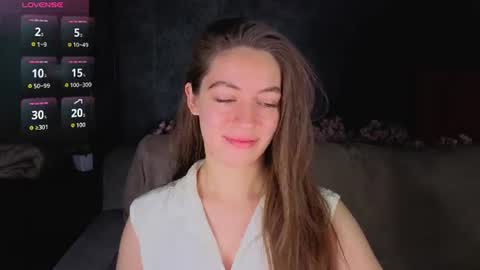 Snapshot of agnes_wells chatting on 06.29.26 agnes wells online show from 06.29.26