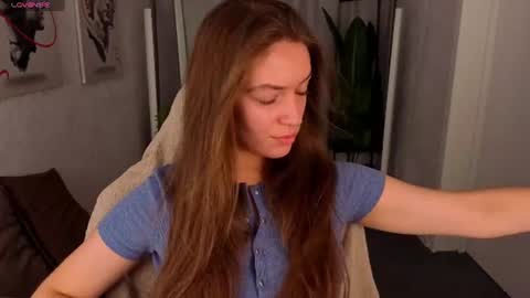 Snapshot of agnes_wells chatting on 07.16.26 agnes wells online show from 07.16.26