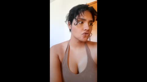 Snapshot of agnesethereal chatting on 02.15.26 agnesethereal online show from 02.15.26