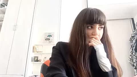 Karen online show from 02.04.26