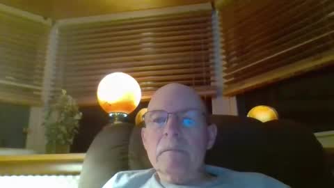 aguynrkfrd online show from 12.23.25