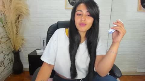 Snapshot of ahisha09 chatting on 02.13.25 Ahisha online show from 02.13.25