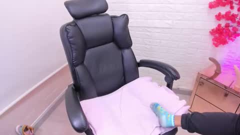 Ahisha online show from 02.15.26