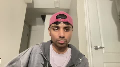 Snapshot of ahmedkhan632131 chatting on 04.25.26 Dylan online show from 04.25.26