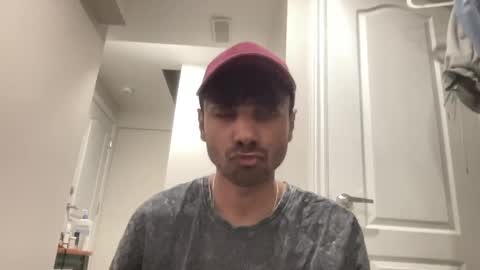 Snapshot of ahmedkhan632131 chatting on 04.27.26 Dylan online show from 04.27.26