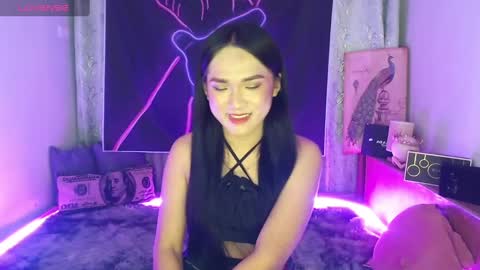 Snapshot of ahmrigrande chatting on 02.23.25 Ahmri online show from 02.23.25