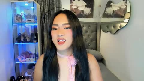 Snapshot of ahmrigrande chatting on 10.20.25 Ahmri online show from 10.20.25