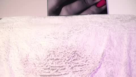 Aida  online show from 09.28.25