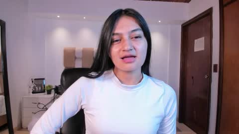 aidajoness online show from 10.10.25