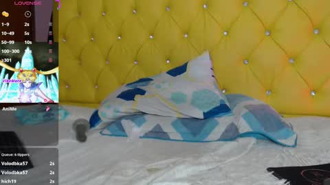 Snapshot of aidan_twink chatting on 03.08.25 AIDAN online show from 03.08.25