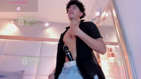 aiden_carter_ online show from 10.22.25