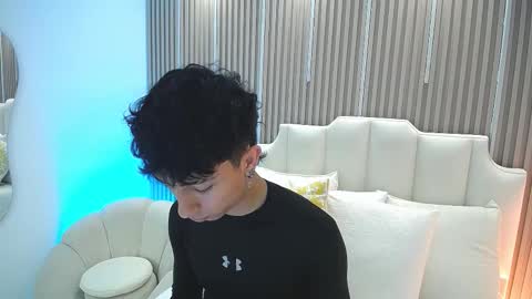 Aiden online show from 03.12.26