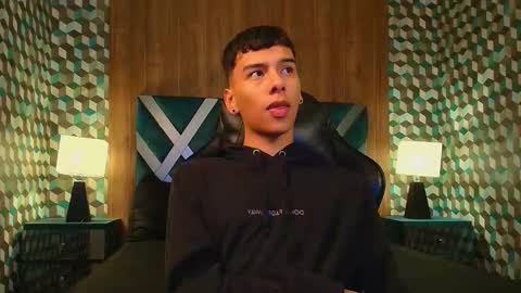 aiden_royce online show from 10.24.25