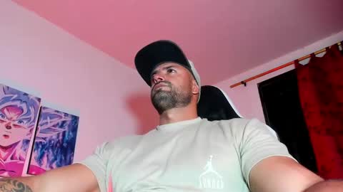 Snapshot of aidenbrites chatting on 09.29.25 Aiden Brites online show from 09.29.25