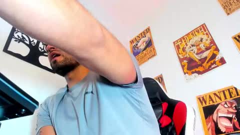 Snapshot of aidenbrites chatting on 12.04.25 Aiden Brites online show from 12.04.25