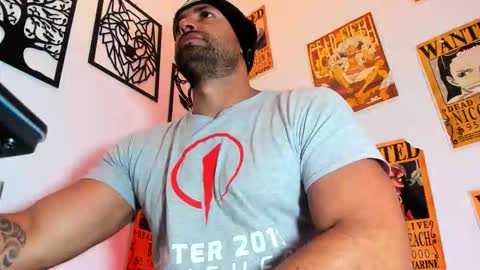 Snapshot of aidenbrites chatting on 12.15.25 Aiden Brites online show from 12.15.25