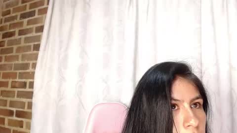 Snapshot of aiilynn_1 chatting on 05.15.26 Ailyn online show from 05.15.26