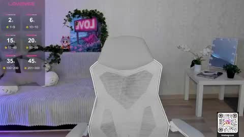 Lynn online show from 04.14.26