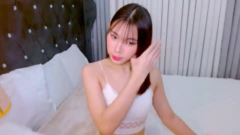 aiko_pleasure online show from 12.15.25