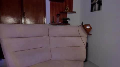 aikopum online show from 09.10.25