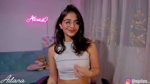 Snapshot of ailana__ chatting on 02.01.25  Ailana  online show from 02.01.25