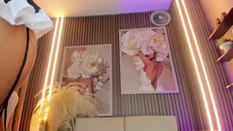   online show from 10.17.25