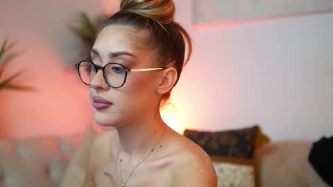  Aileen  online show from 11.13.25